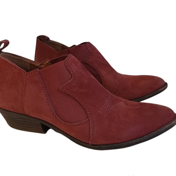 Lucky Brand Shoes - Lucky Brand Joelle Suede Ankle Boots Western Style size 8.5